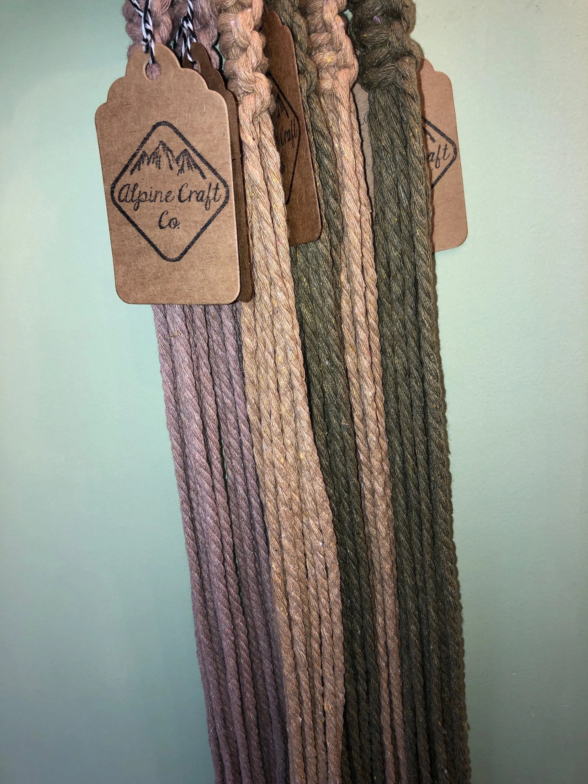 6E708BAC-5E4A-49DD-A41D-4C64DE6F0207