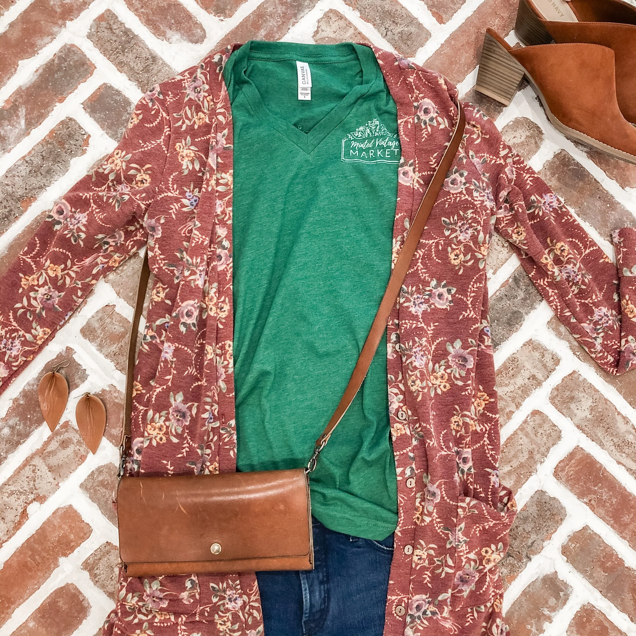 5BCC103D-4FA8-4655-BFF4-C0386E614458