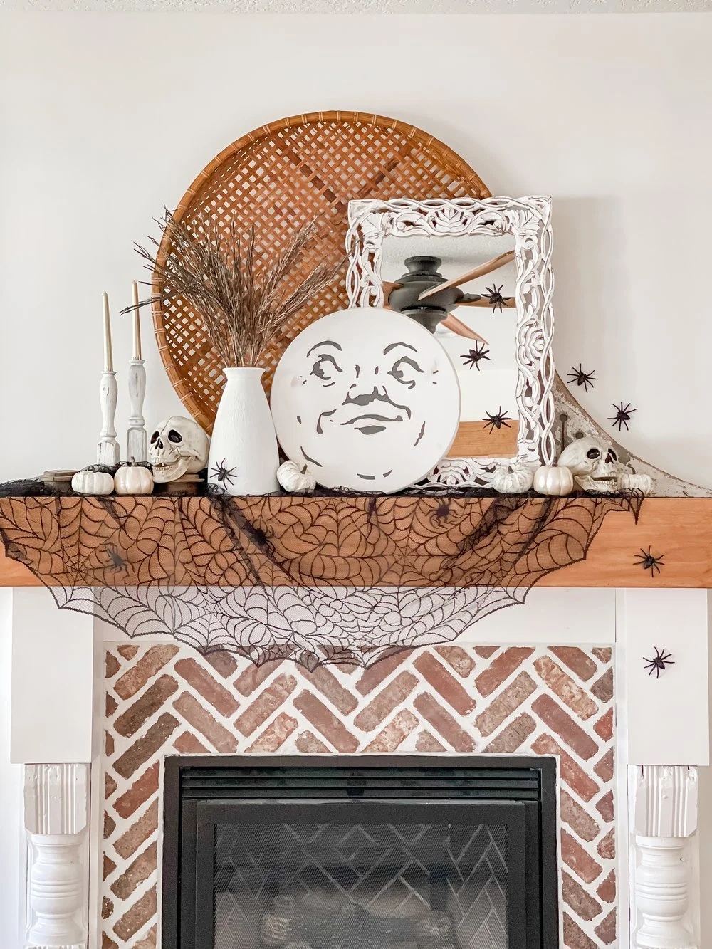 Spooky Halloween Mantel