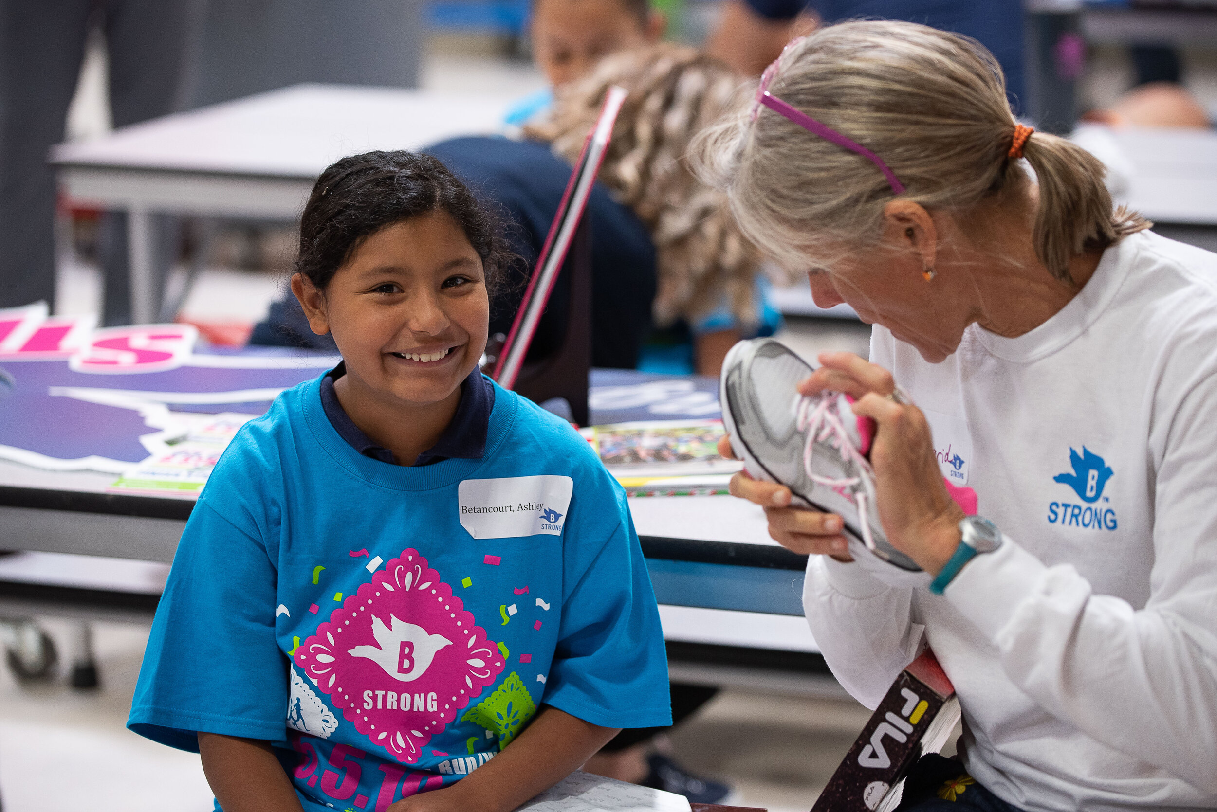 b strong shoe 19-5562.JPG