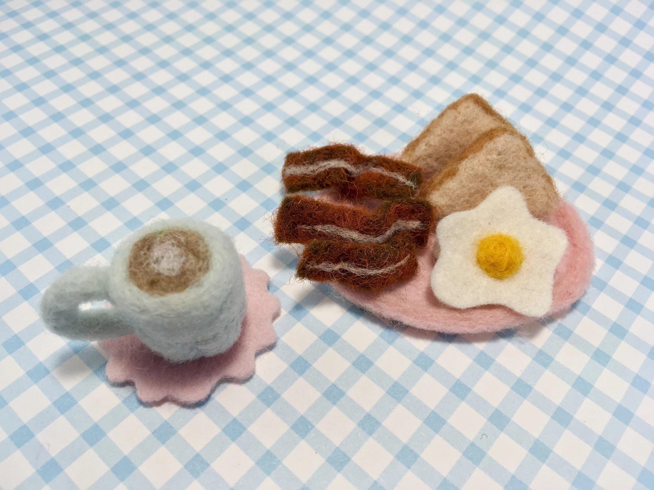 Mini Breakfast Needle Felting Workshop (February)
