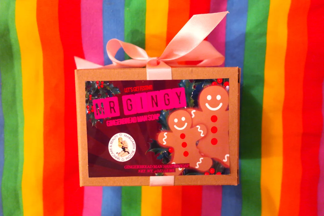 gingerbread man soap - small box.jpg