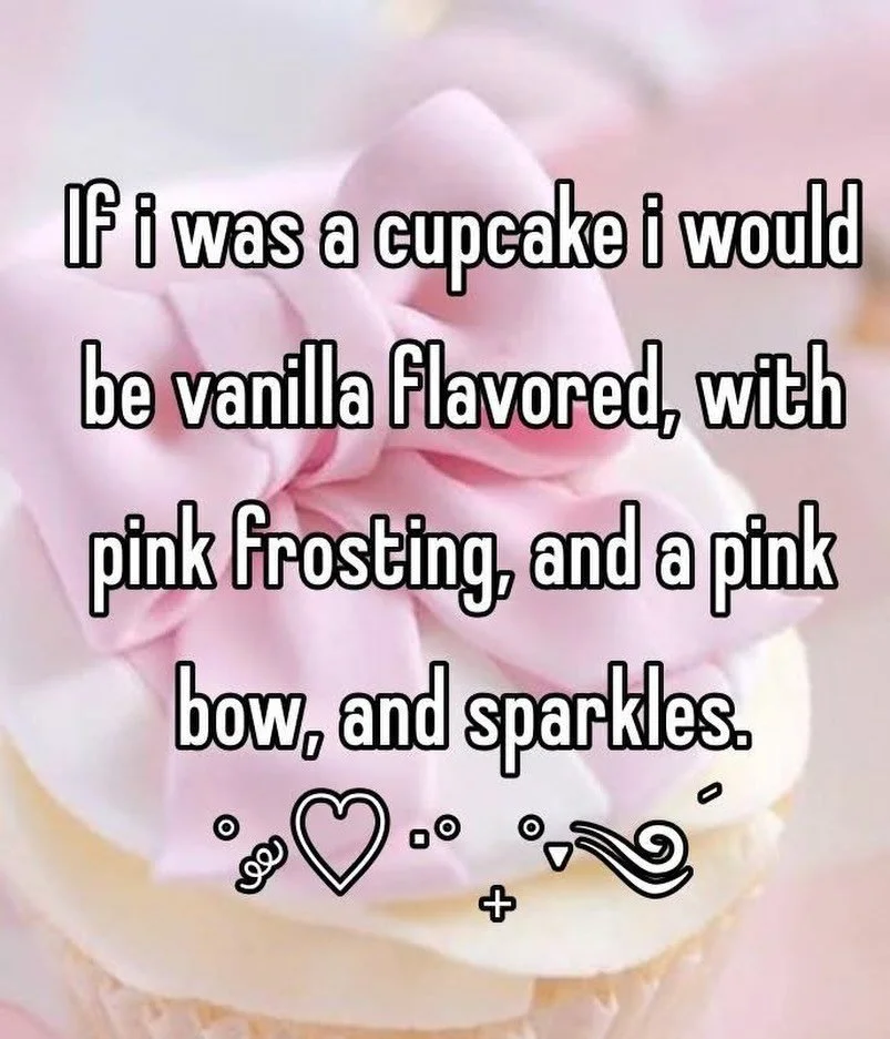 🎀🧁 Sunday vibes🧁🎀 Today I&rsquo;ve got perfumes and more Lucky Star Candied Lavender Whipped Soap Fluffs to finish! Have you been to my beauty shop before? What&rsquo;s your favorite beauty potion? 

SHOP 🎀 www.margarita-bloom.com
#cupcake #girl
