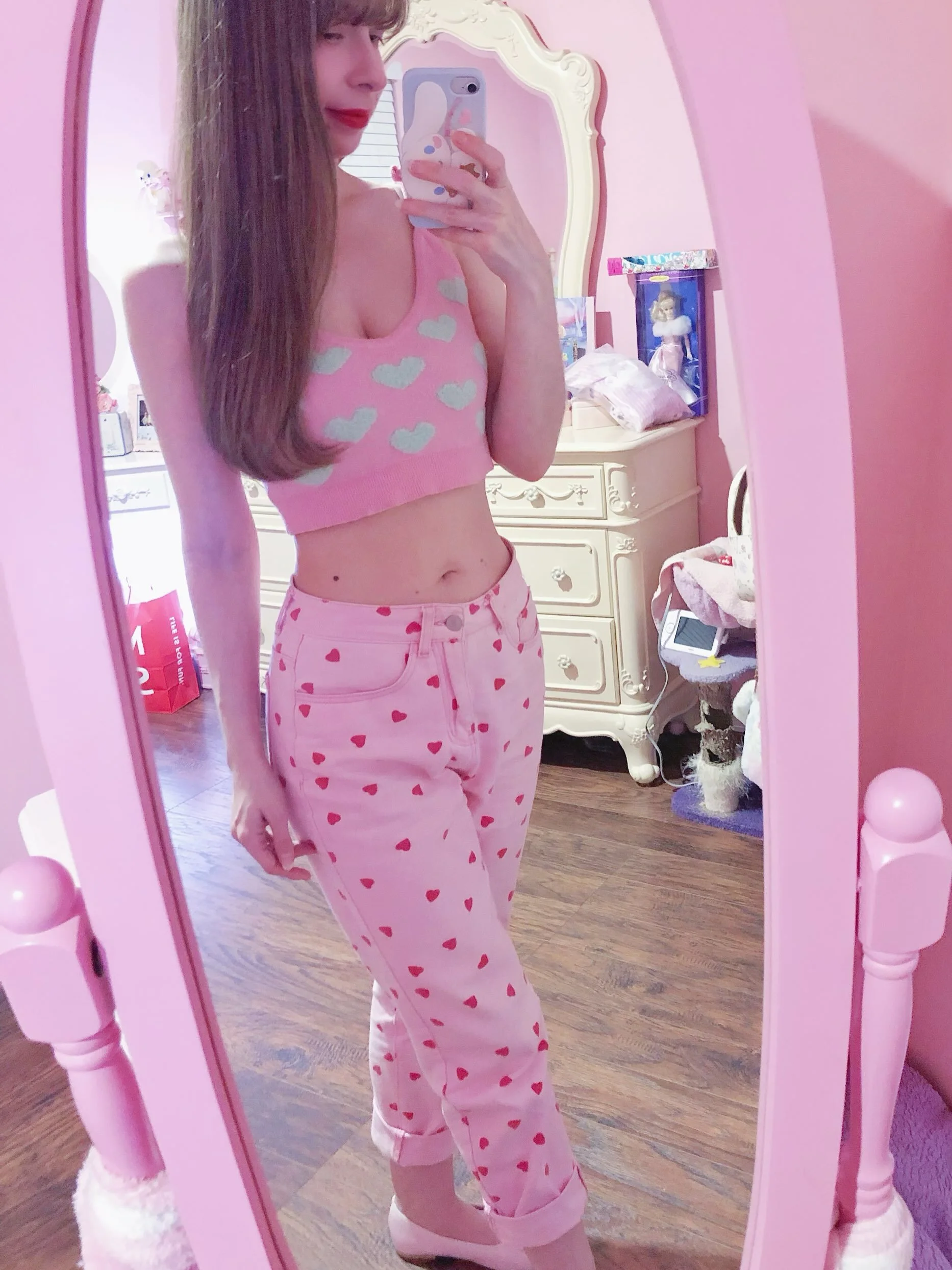 🎀🩷 Me now versus little me. 🩷🎀 #selfie #pink #girly #kawaii #fashion