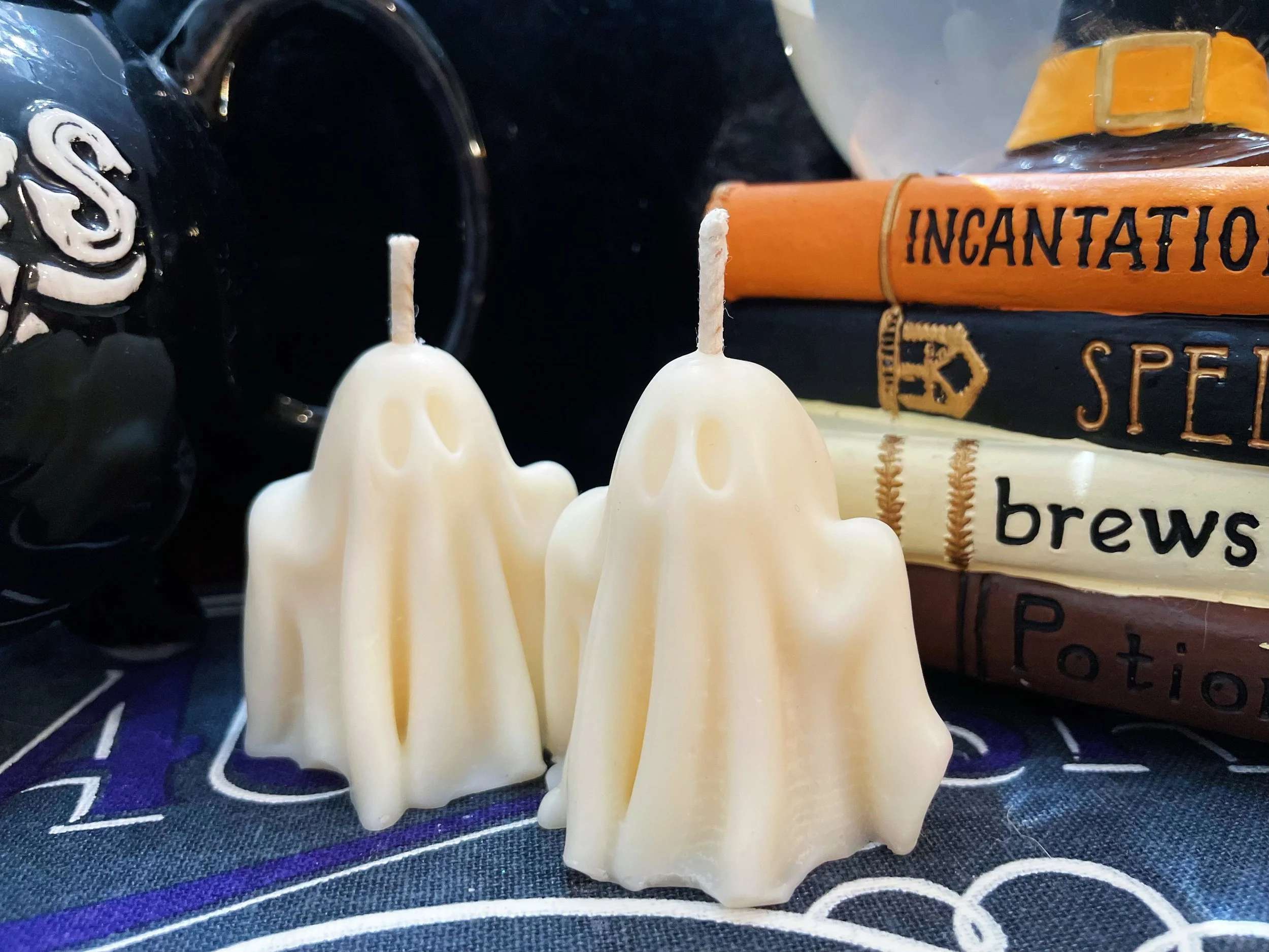 Ghostie Candle