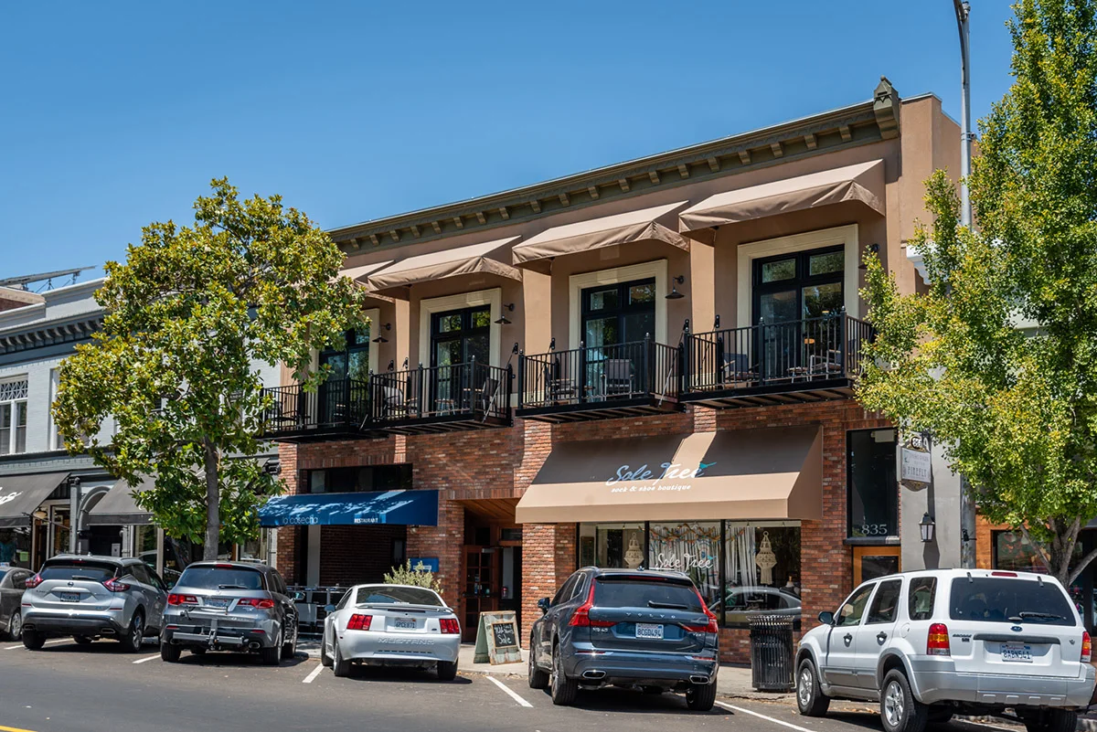 Paso Park Suites