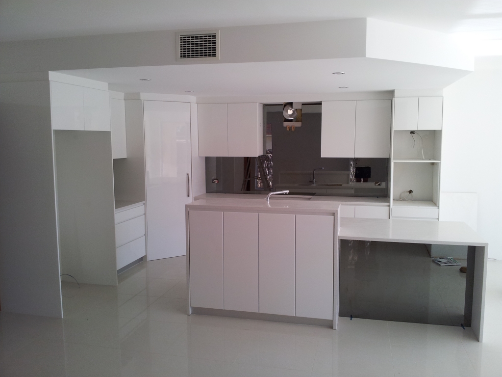 kitchen2.jpg