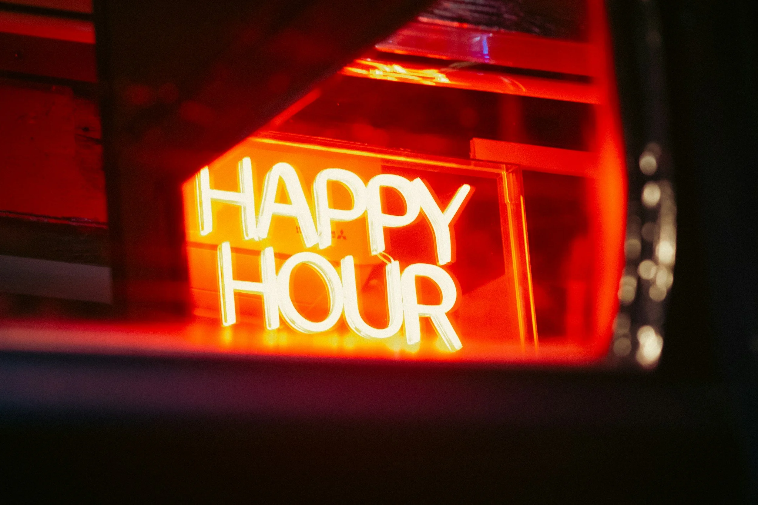 Round 1 Happy Hour