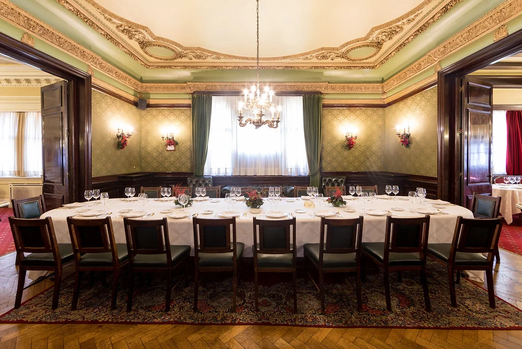 Salón particular de la Sociedad Bilbaína