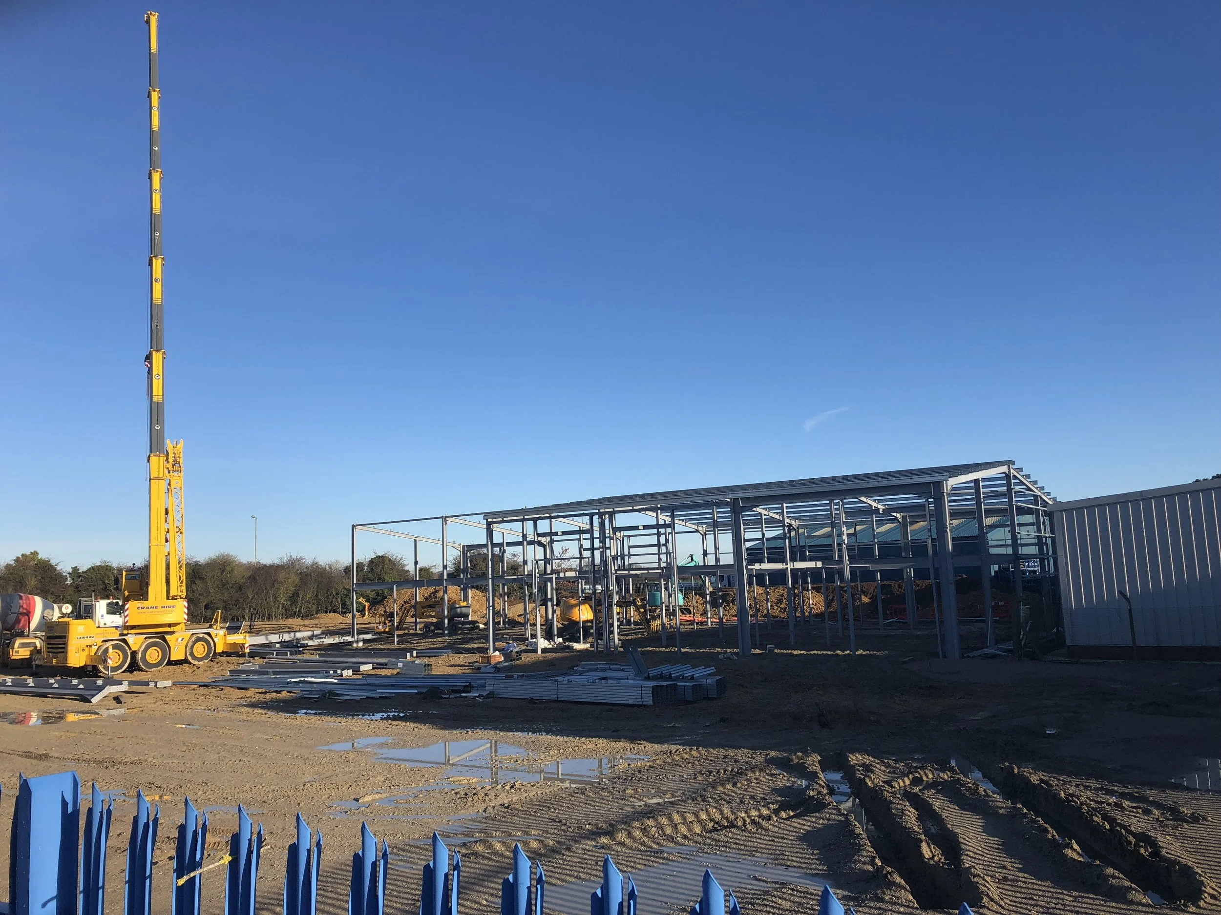 DOWNS ROAD, WITNEY - CONTINUES ON SITE