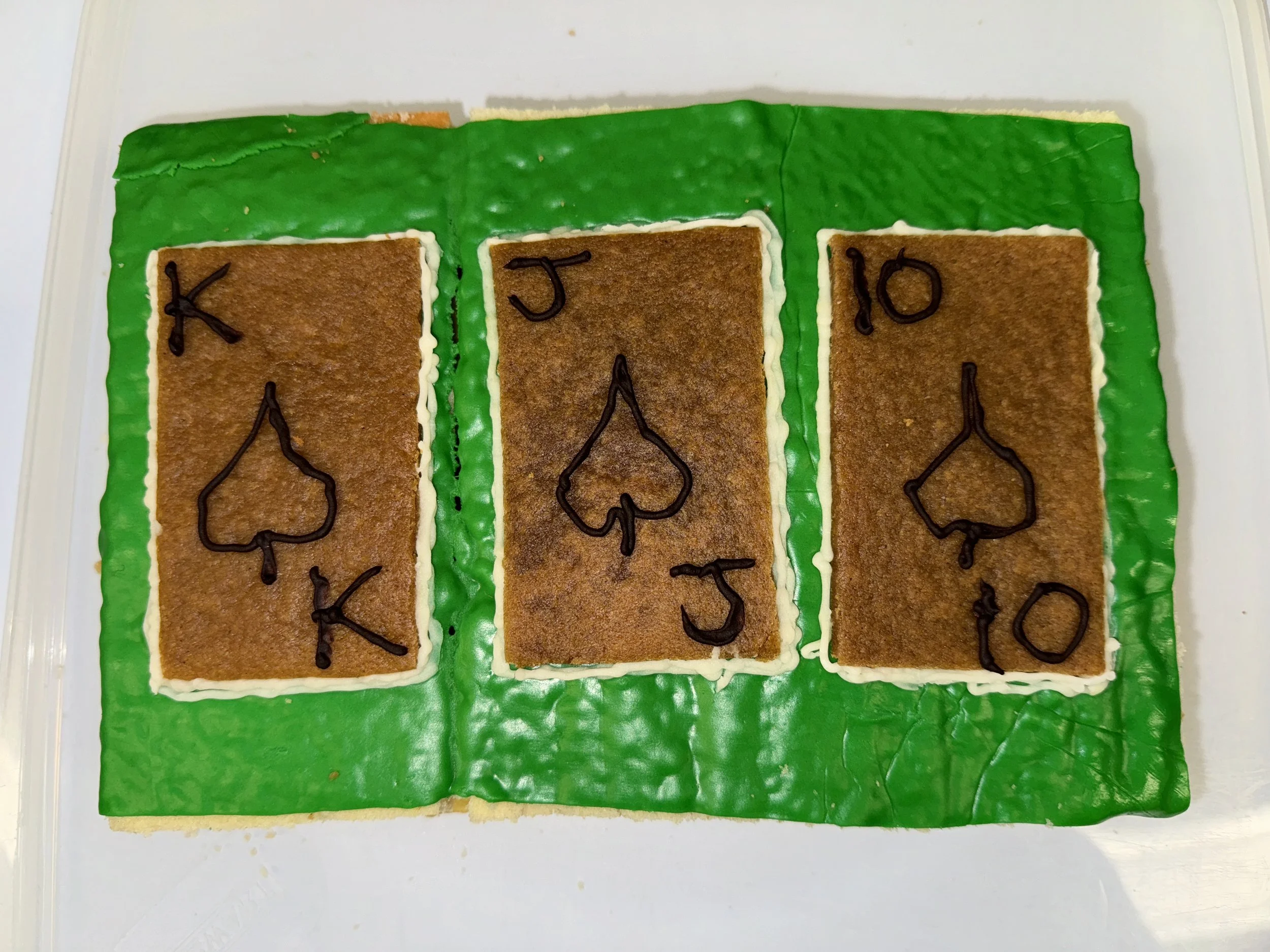 CAKE 06 - JAMES