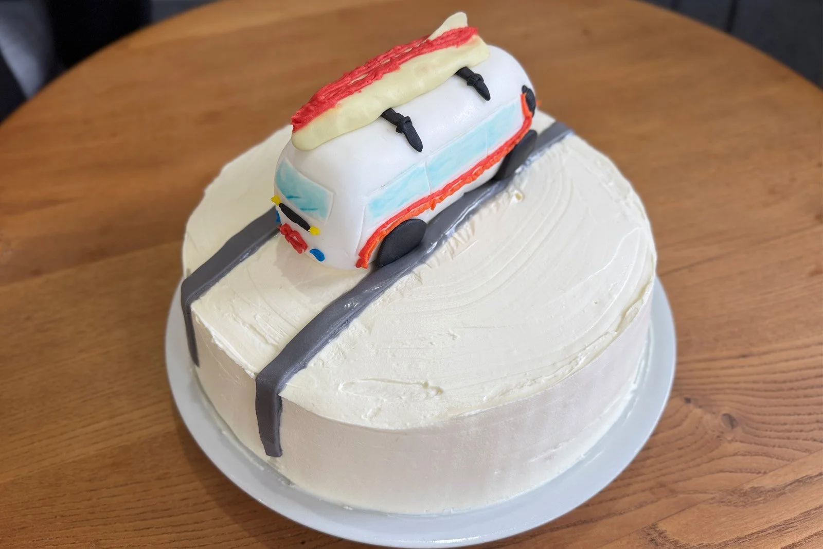 CAKE 08 - MIKE