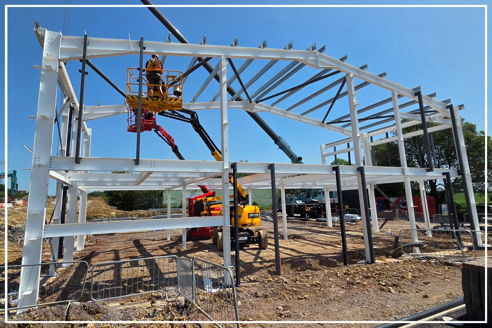 SHEPTON VETS - CONSTRUCTION UNDERWAY