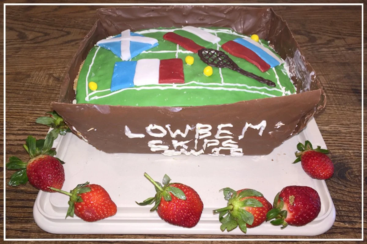 CAKE 10 - HELEN