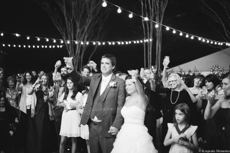 the-watson-house-vintage-emerald-isle-nc-wedding-29-min.jpg