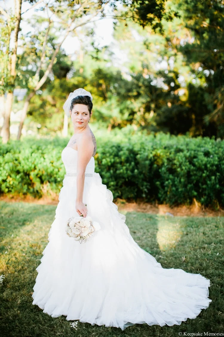 the-watson-house-vintage-emerald-isle-nc-wedding-9-min.jpg