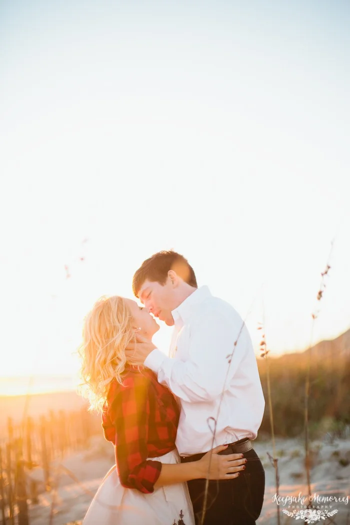 atlantic-beach-nc-engagement-photographers-keepsake-memories-8.jpg