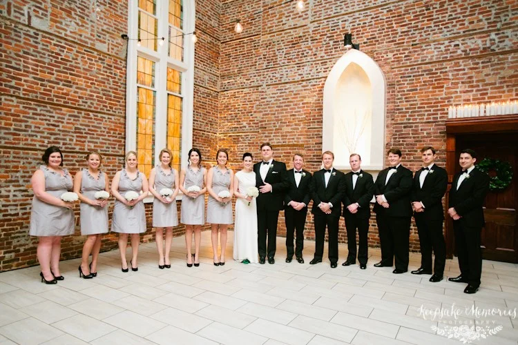 winter-st-thomas-preservation-hall-wilmington-nc-wedding-photographers-7.jpg