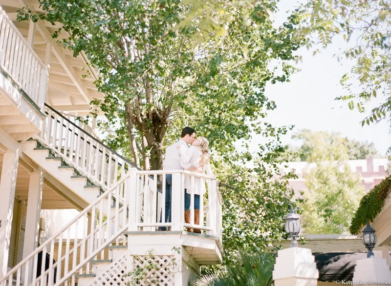 downtown-wilmington-north-carolina-engagement-photos-29.jpg