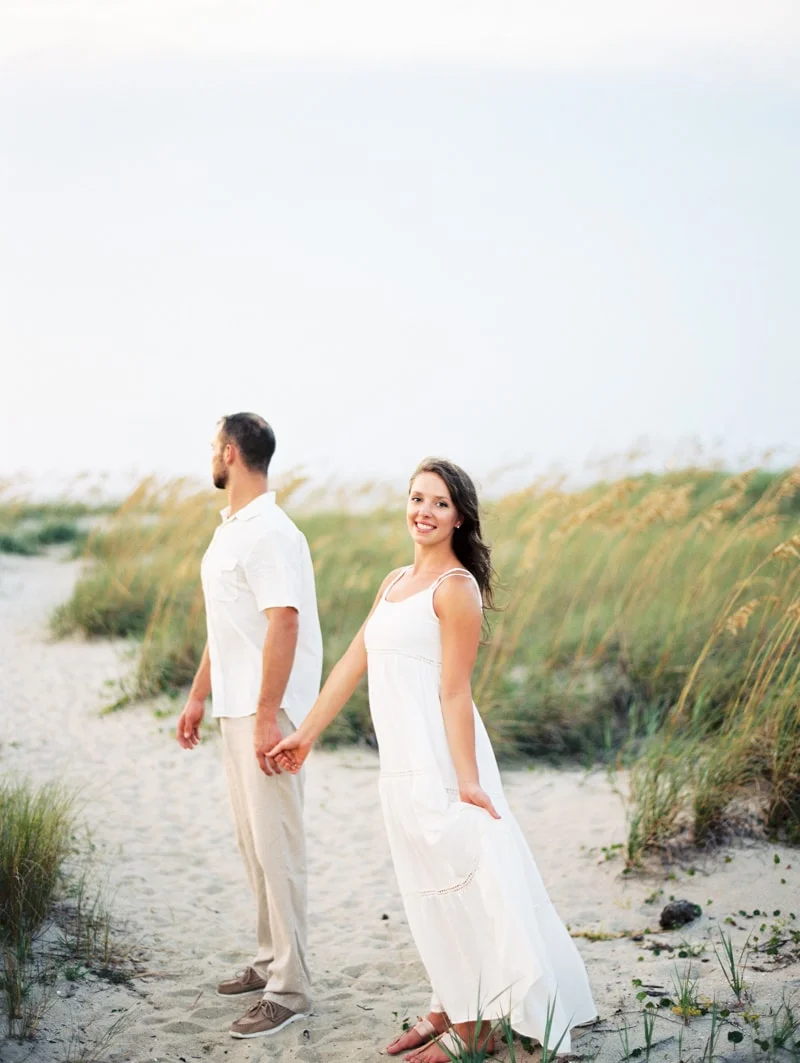 bald-head-island-nc-engagement-photographers-3-min.jpg