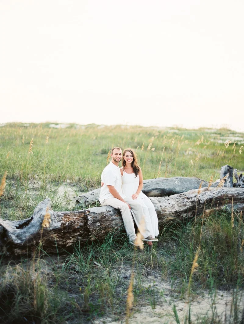 bald-head-island-nc-engagement-photographers-4-min.jpg