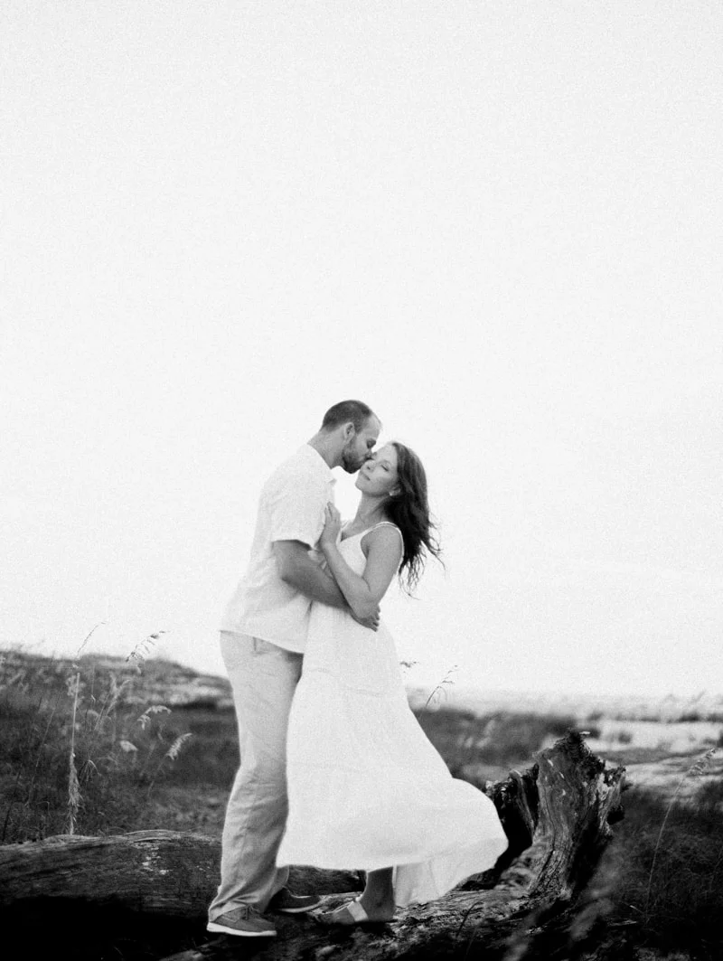 bald-head-island-nc-engagement-photographers-32-min.jpg