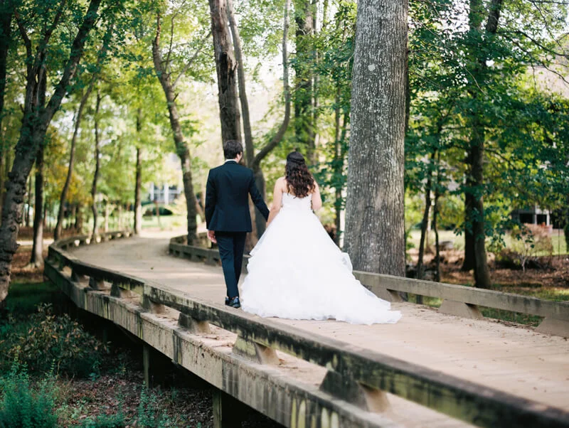 the-view-at-emerald-lake-nc-wedding-photos-15.jpg