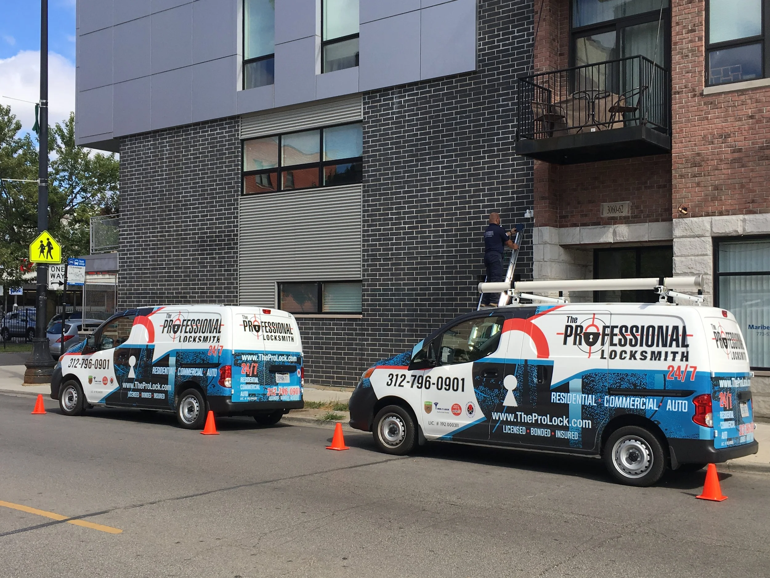 Car Lockout in Chicago: What to Do and How Much It Costs