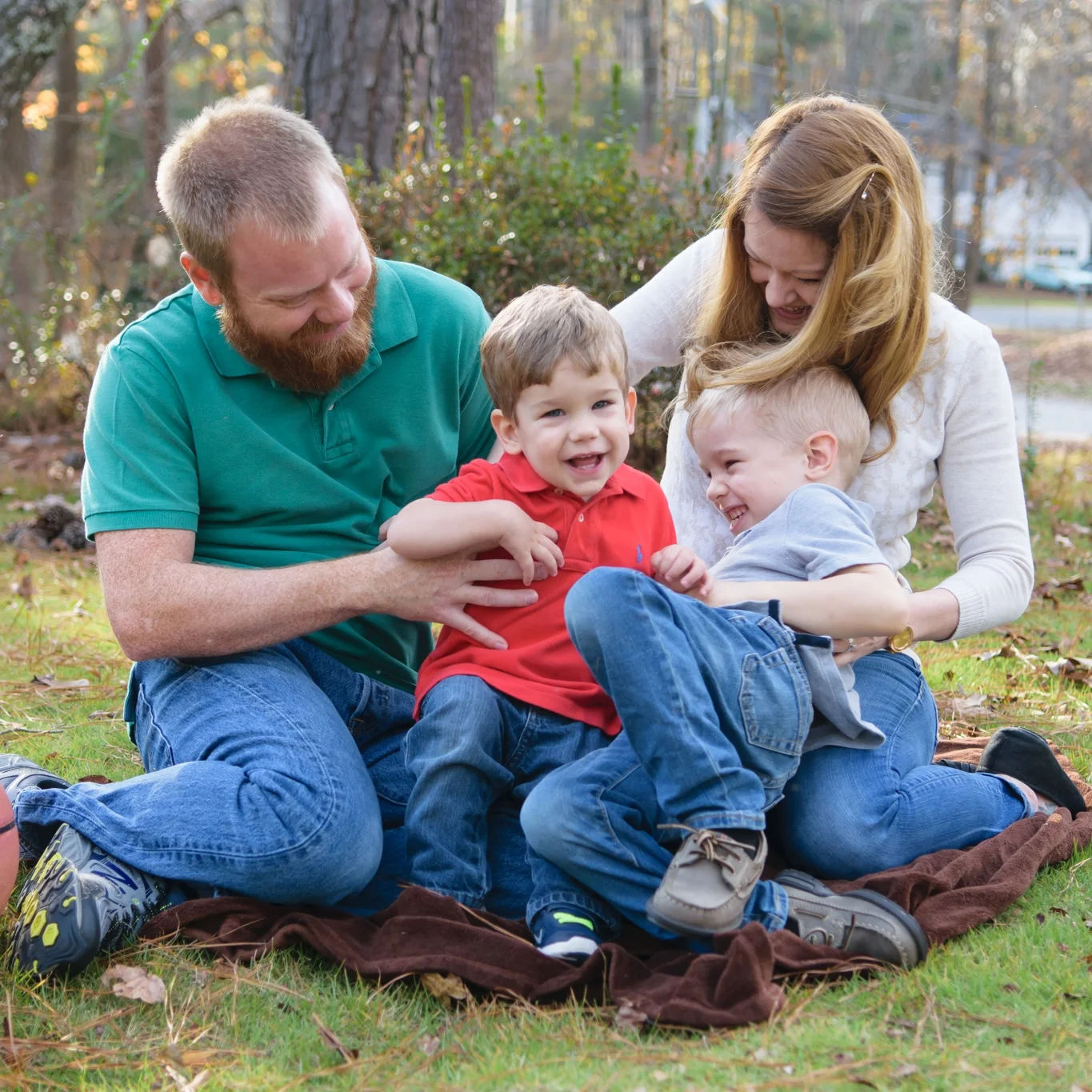 {trumbull family} | family fun | lilburn family photographer