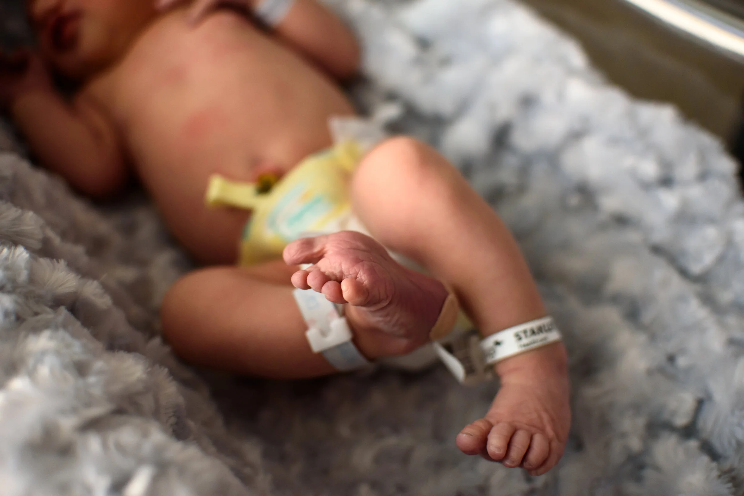 atlanta-family-photographers-fresh-48-newborn-16