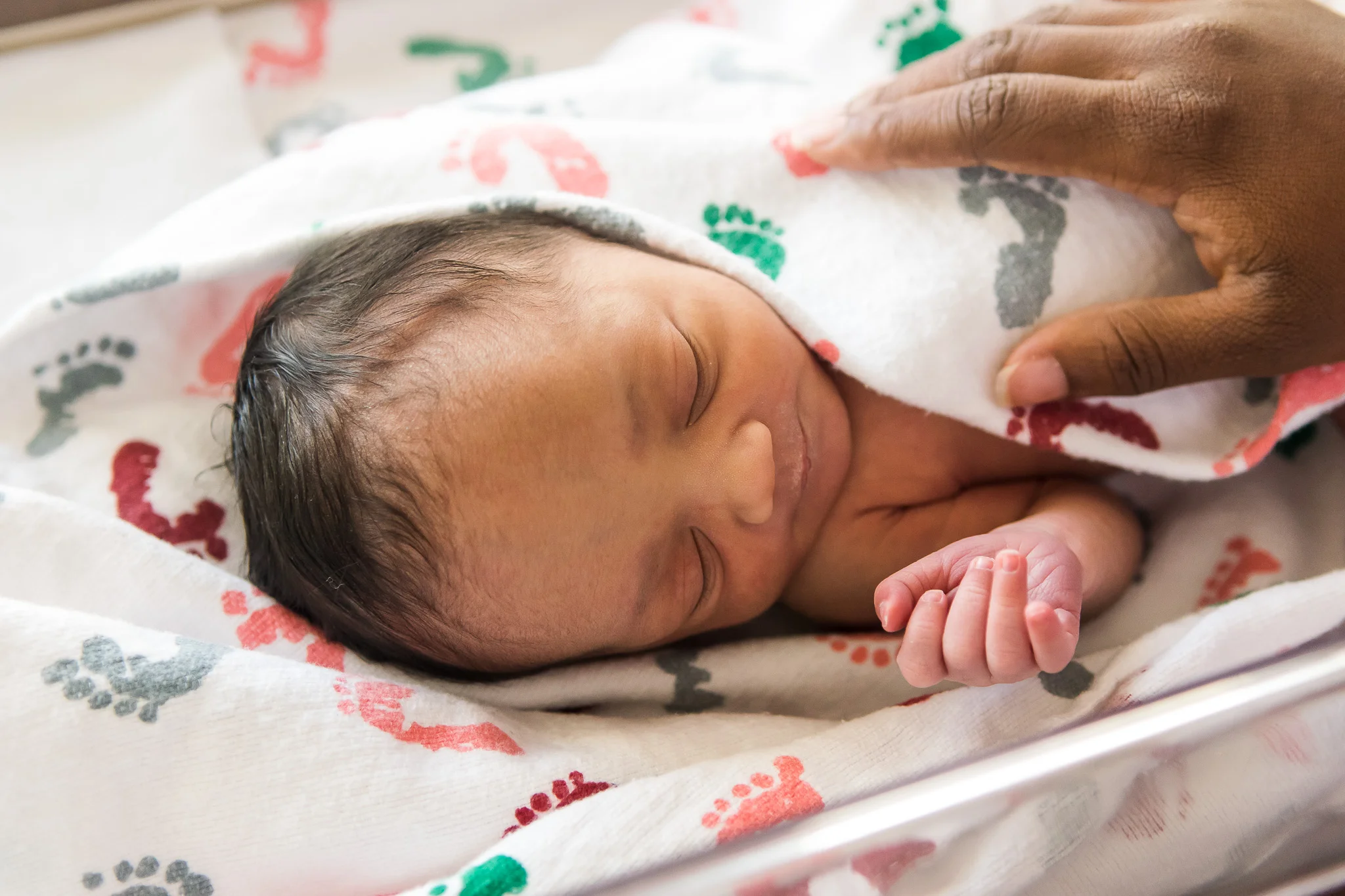 atlanta-family-photographers-fresh-48-newborn