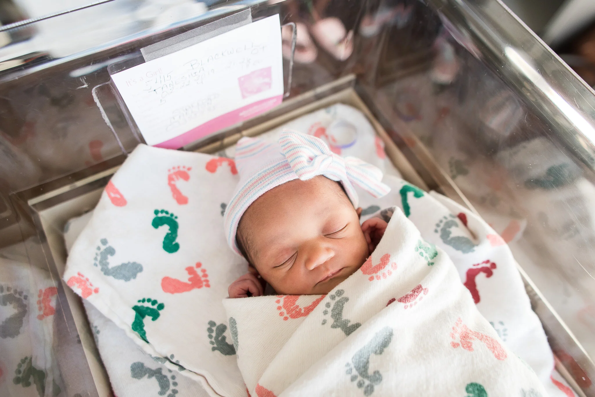Cute Newborn Baby Girls In The Hospital Cute Newborn Baby Girls In The Hospital