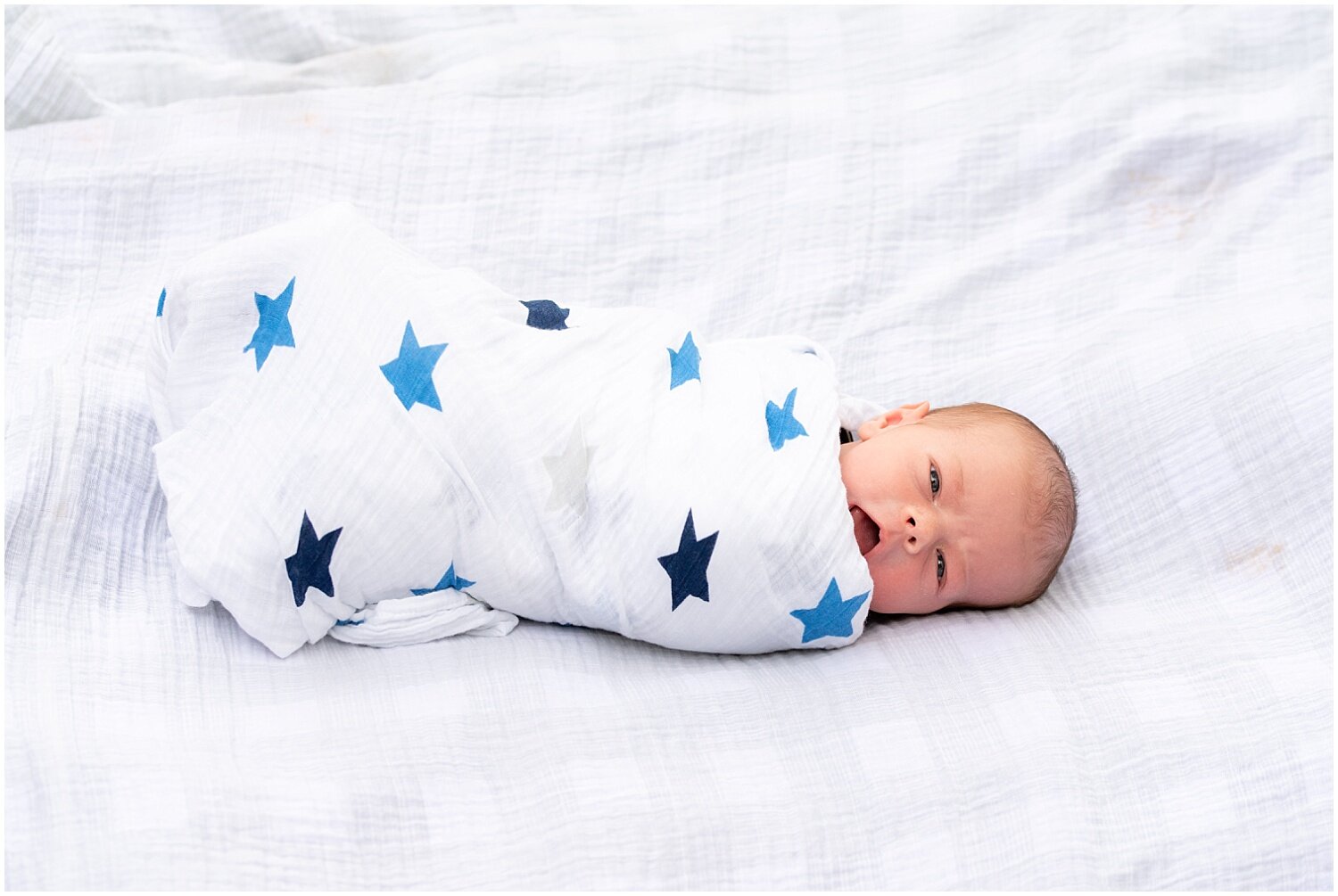 outdoor-newborn-photography-maryland-newborn-photographers (10).jpg