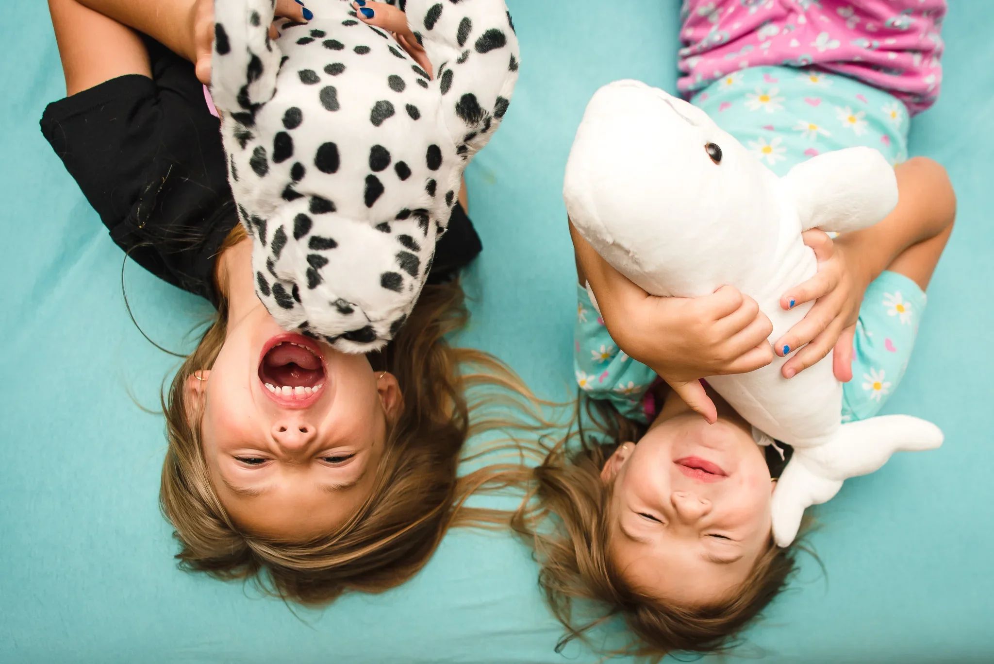 5 ways to incorporate color into your family session 