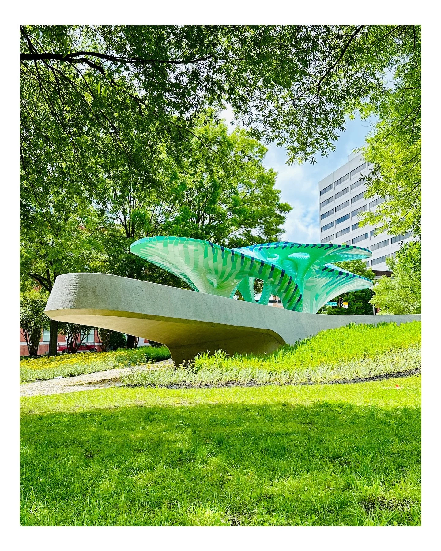 Aluminum lightness vs concrete performance.
Same studio. New weight. ⚖️✨🏗️

#THEVERYMANY #Knoxville #Architecture #Concrete  #brutalism #archilover