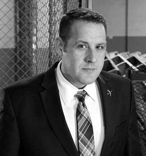 warehouse-solo-nick-bw.jpg