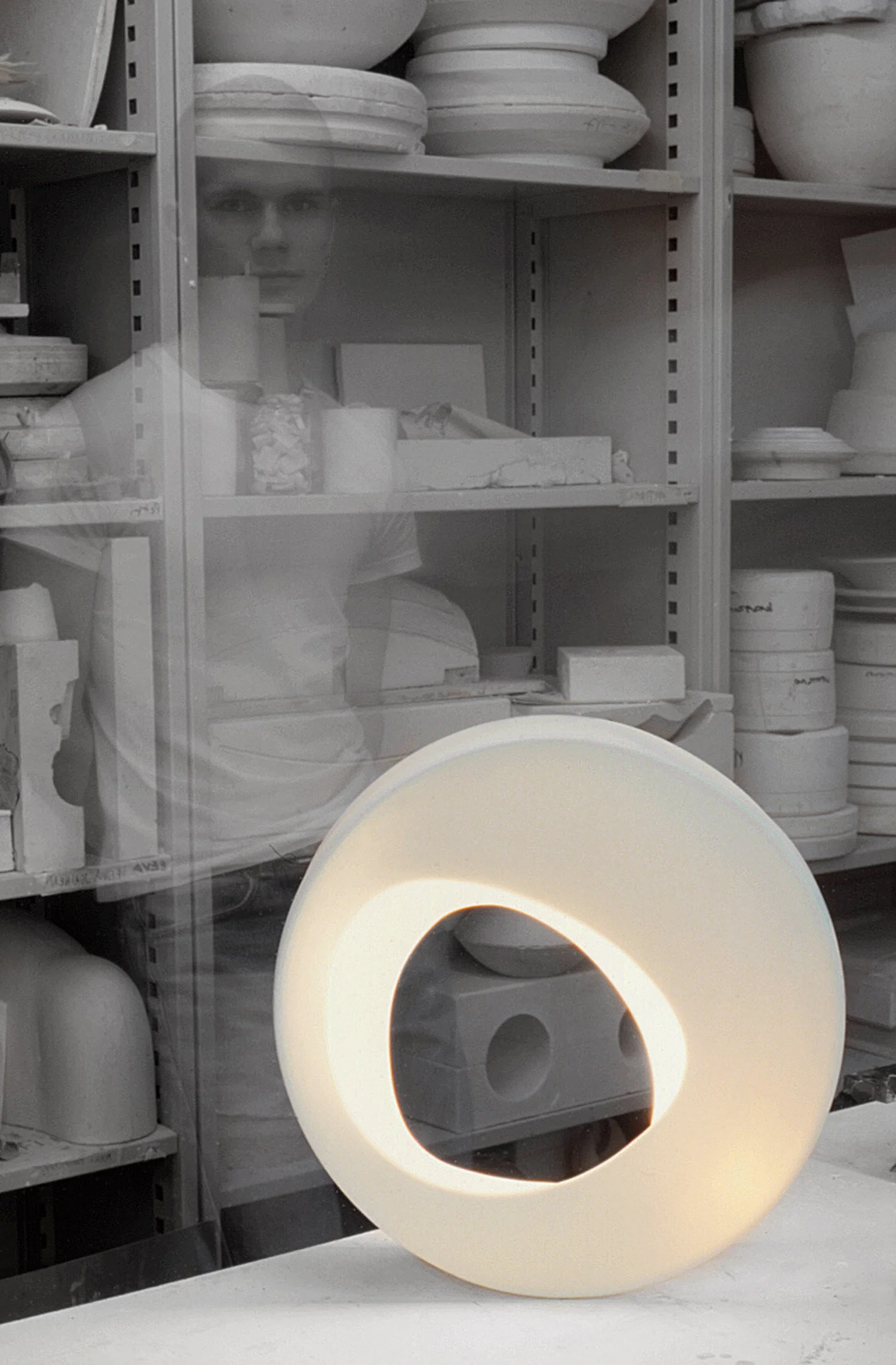  ECLIPSE • lighting • cast bone china with teflon covering • in design collaboration with J. Ojanen • H 380 mm / original image: Arne Pastoor 