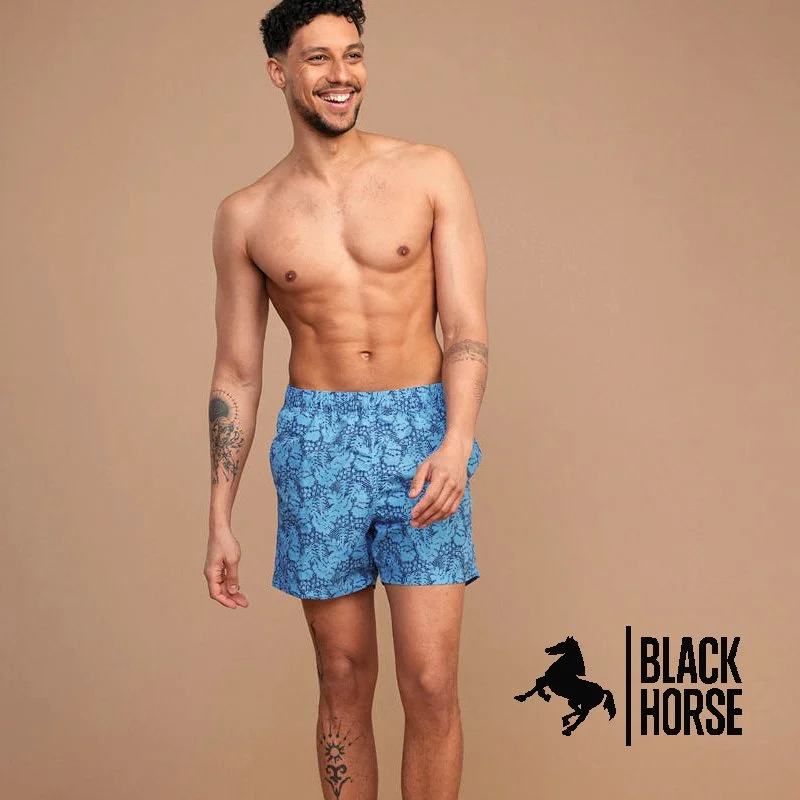 THICKET pattern design by Atelier Ahokas for Black Horse / colourway by the producer / original image: Black Horse