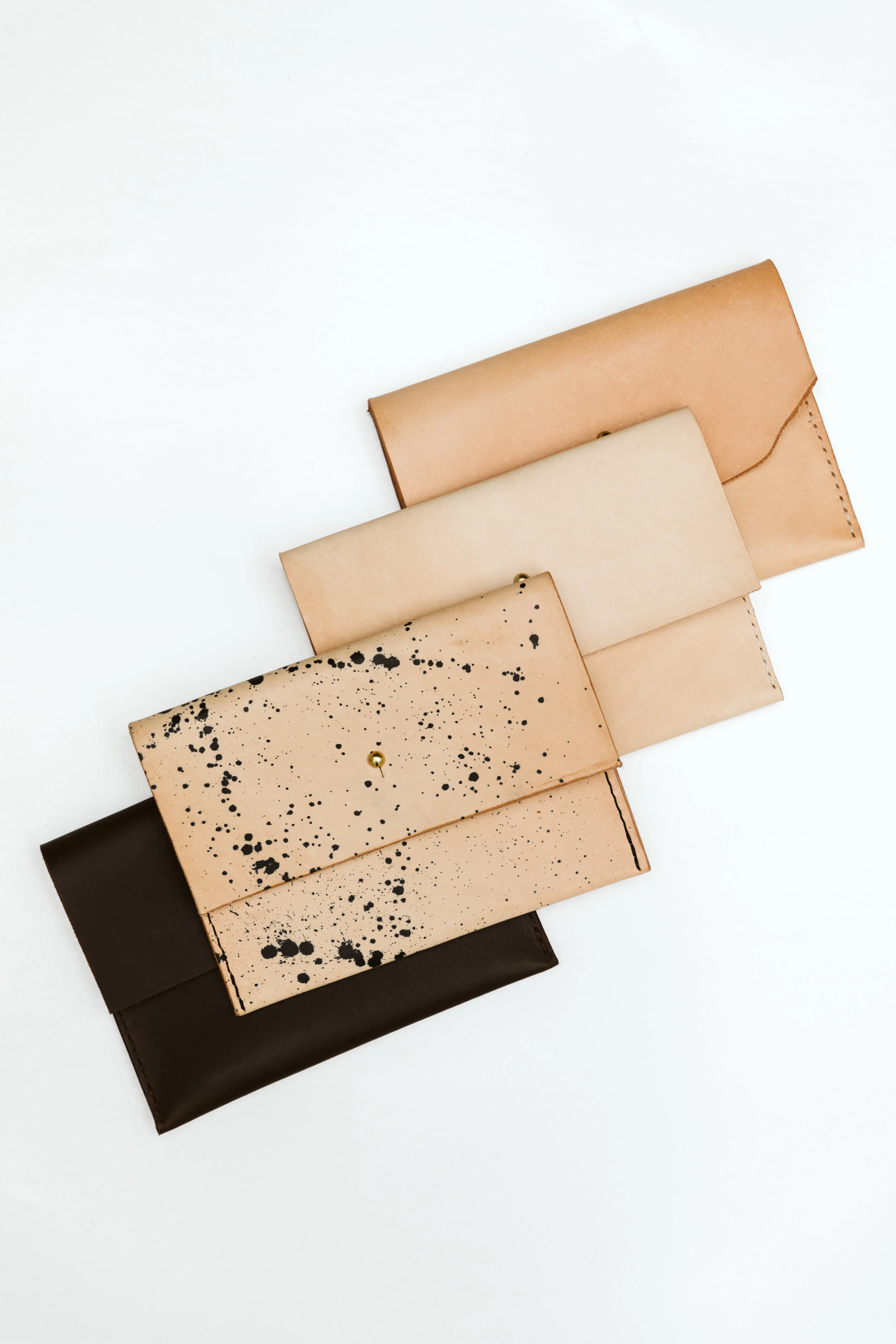 FFC9A432-15C9-414F-B1A6-74D73C0D1334