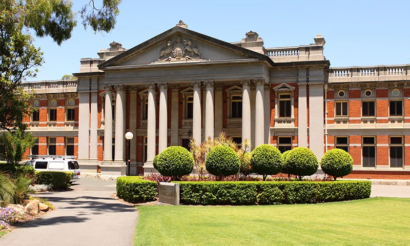 CASE STUDIES &amp; NEWS    · LEGAL NEWS    · CASE STUDIES    · BLOG    · IMPORTANT LINKS    · CONTACT US    · ABOUT OLDFIELD LEGAL