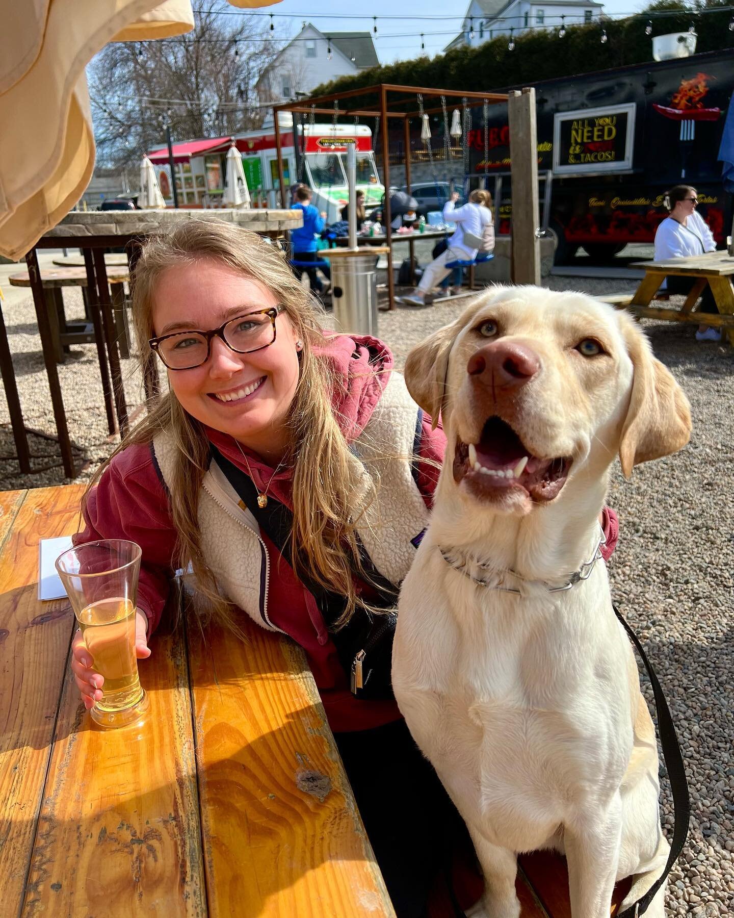 Sunny Days + Thirsty Thursday = the PERFECT combo ☀️🐶

Enjoy the sunshine and come check out the FOUR different food truck options today!! 🤤😍

🔹THURSDAY 3/30🔹
☕️ @alvariumroasting &bull; 7am-3pm
🥖 @smallstate &bull; 8am-2pm
🍻 Bar &bull; 12-9pm