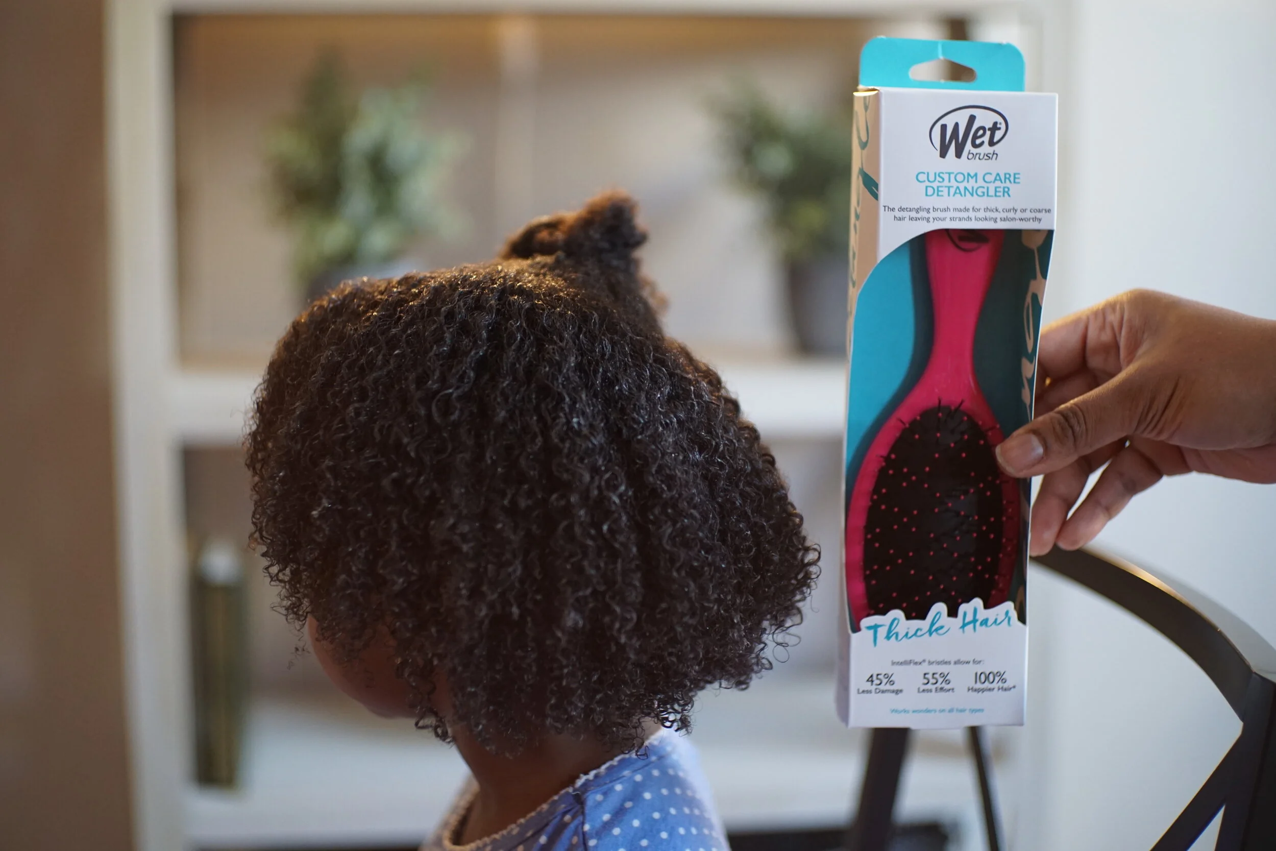 Is WetBrush suitable for detangling tight curls?