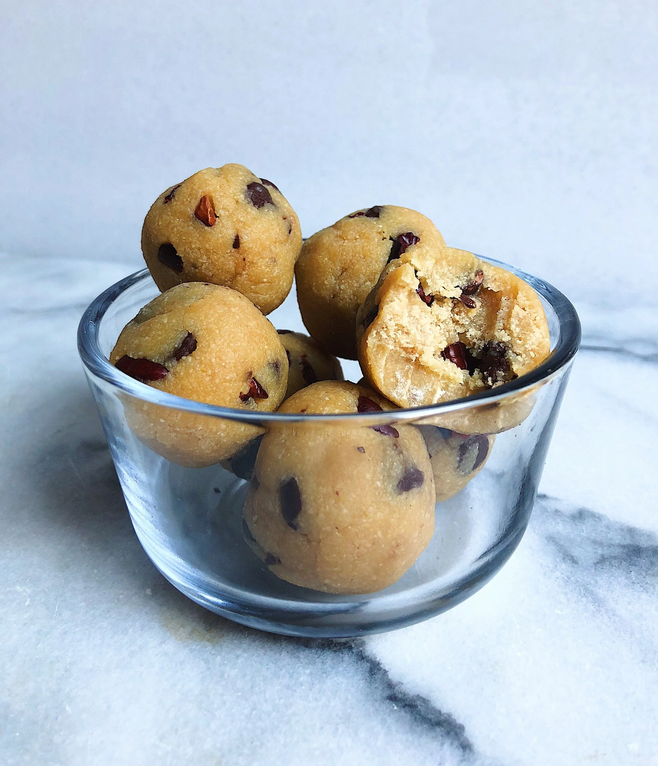 Chocolate Chip Cookie Dough Freezer Balls