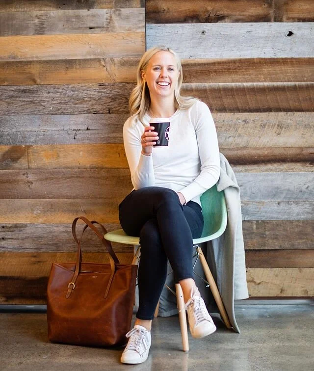 Happy Friday! Head to my stories for a day of Q&amp;A! 🤓 I had so much fun doing this last month and hearing your nutrition, diet, food, lifestyle, and wellness questions.

My goal is to host a Q&amp;A &lsquo;Hey Abby&rsquo; day once every month to 