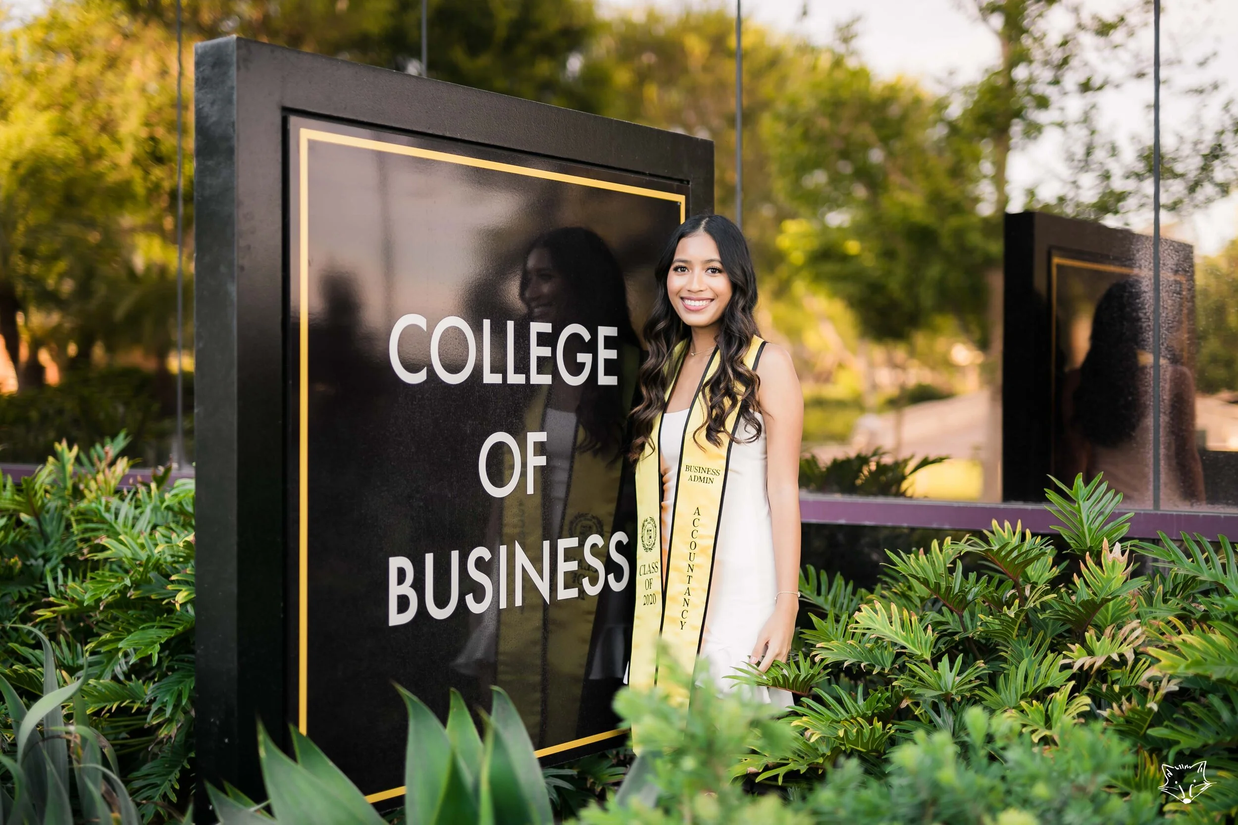Cal_State_Long_Beach_University_Graduation_Portrait-4.JPG