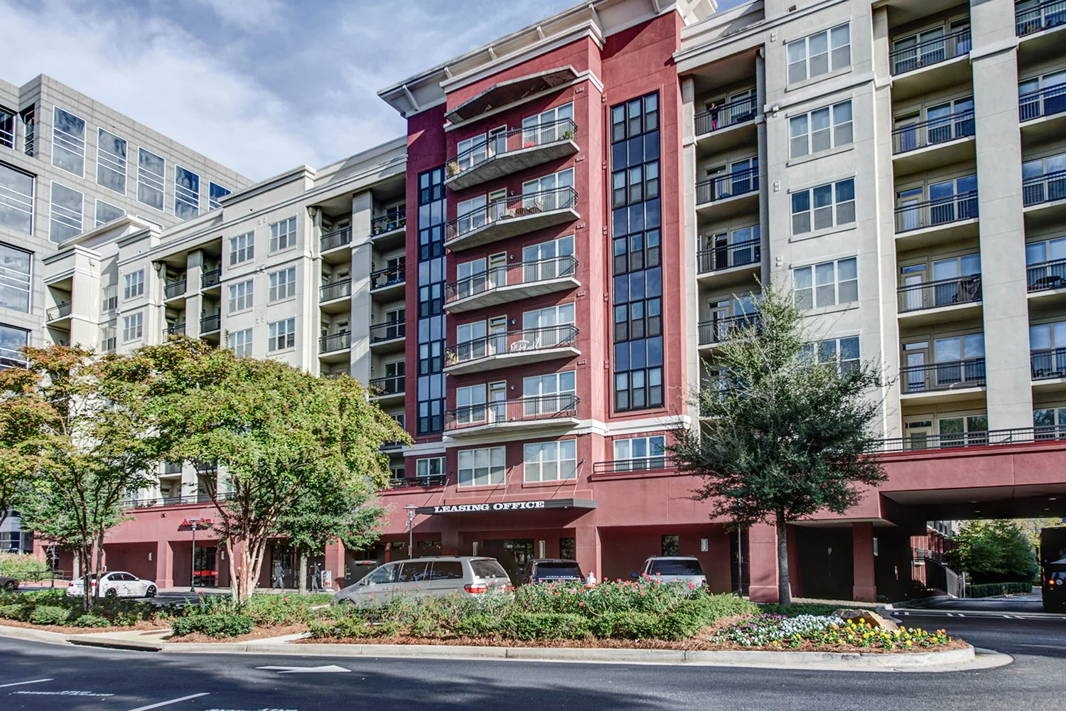 Peachtree Dunwoody Place Apartments
