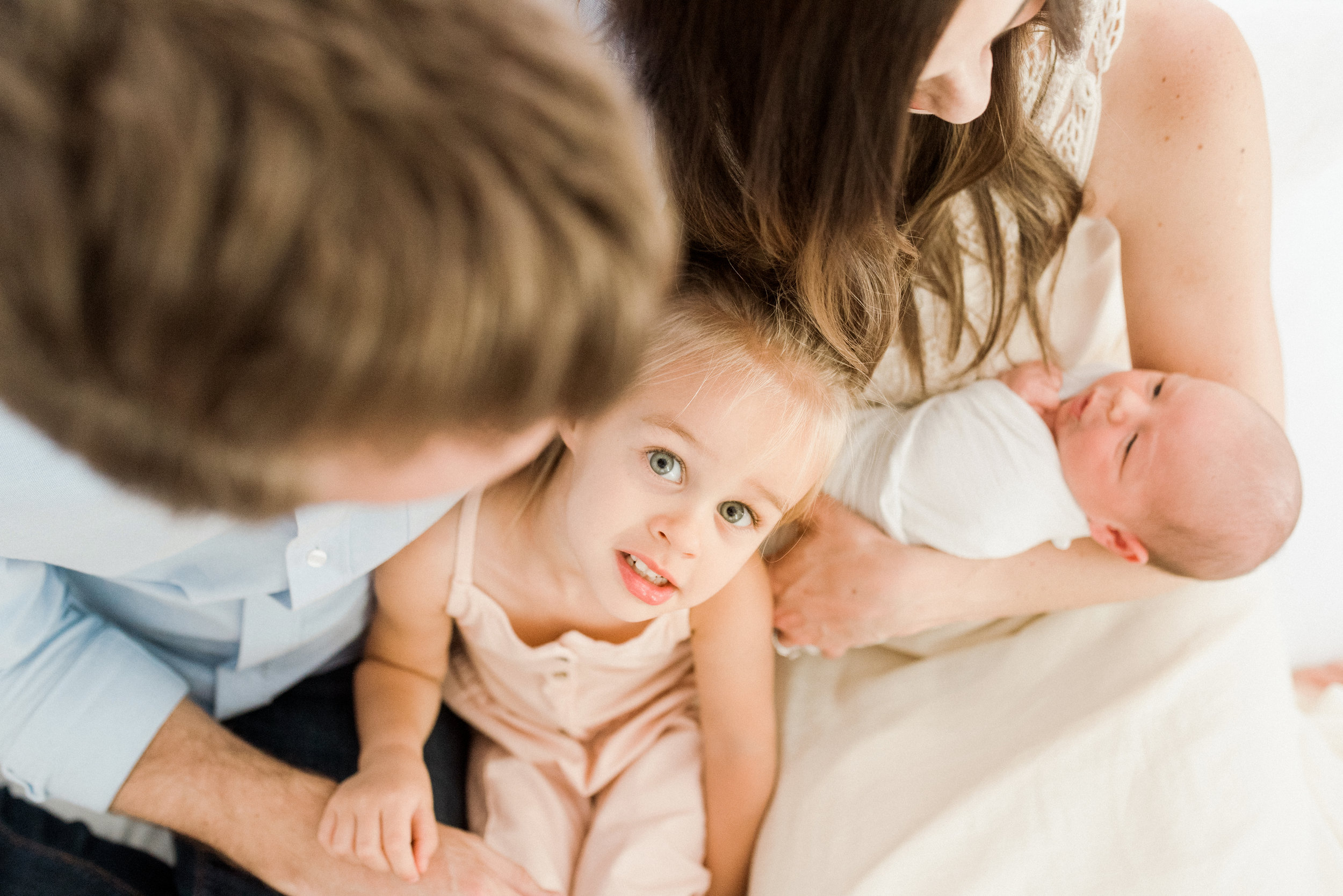 austin texas  lifestyle newborn photographer