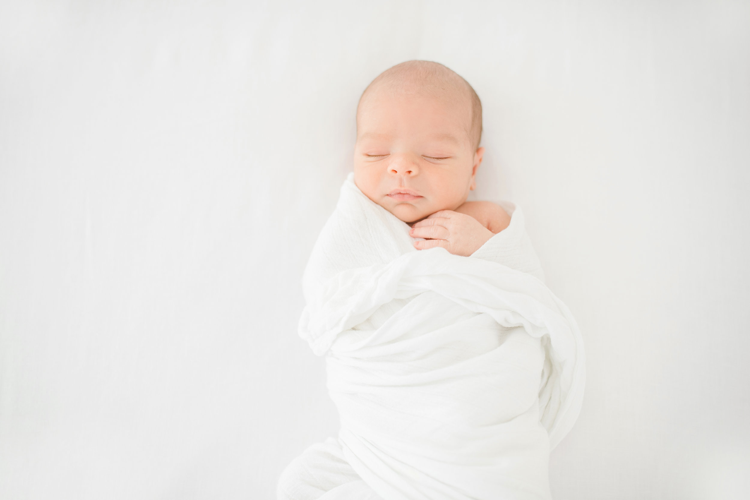 austin texas  lifestyle newborn photographer