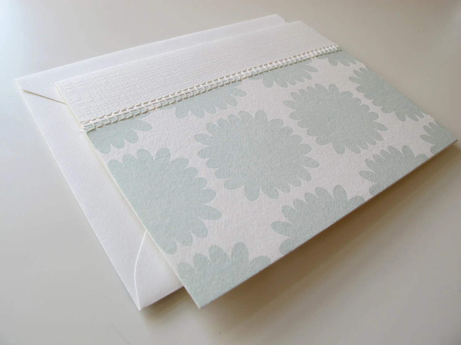 flapper_mums_blu_4345.jpg