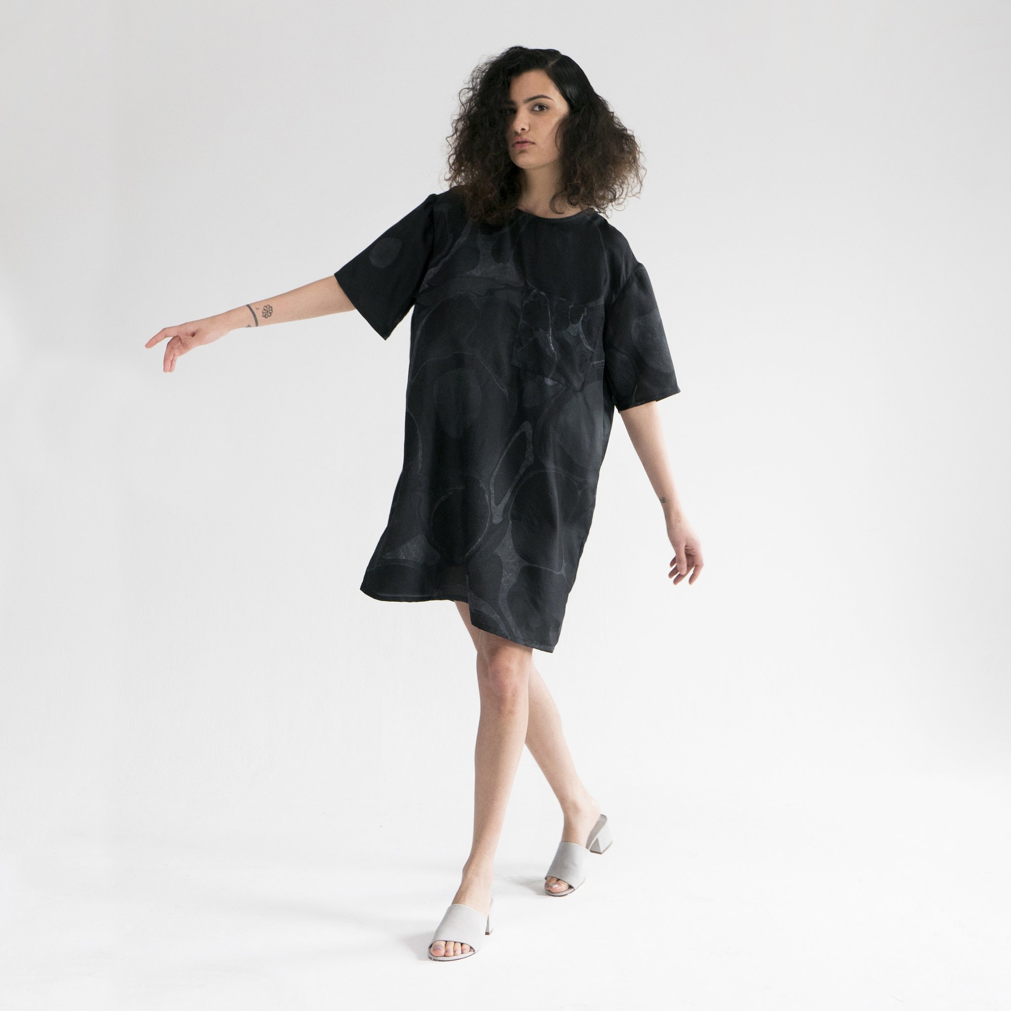 shirtdress_square_2048x2048.jpg